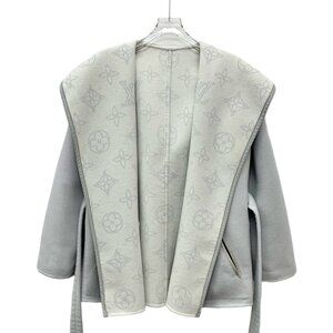 KW0828 Louis Vuitton 25 models color block logo old flower all over printed hood